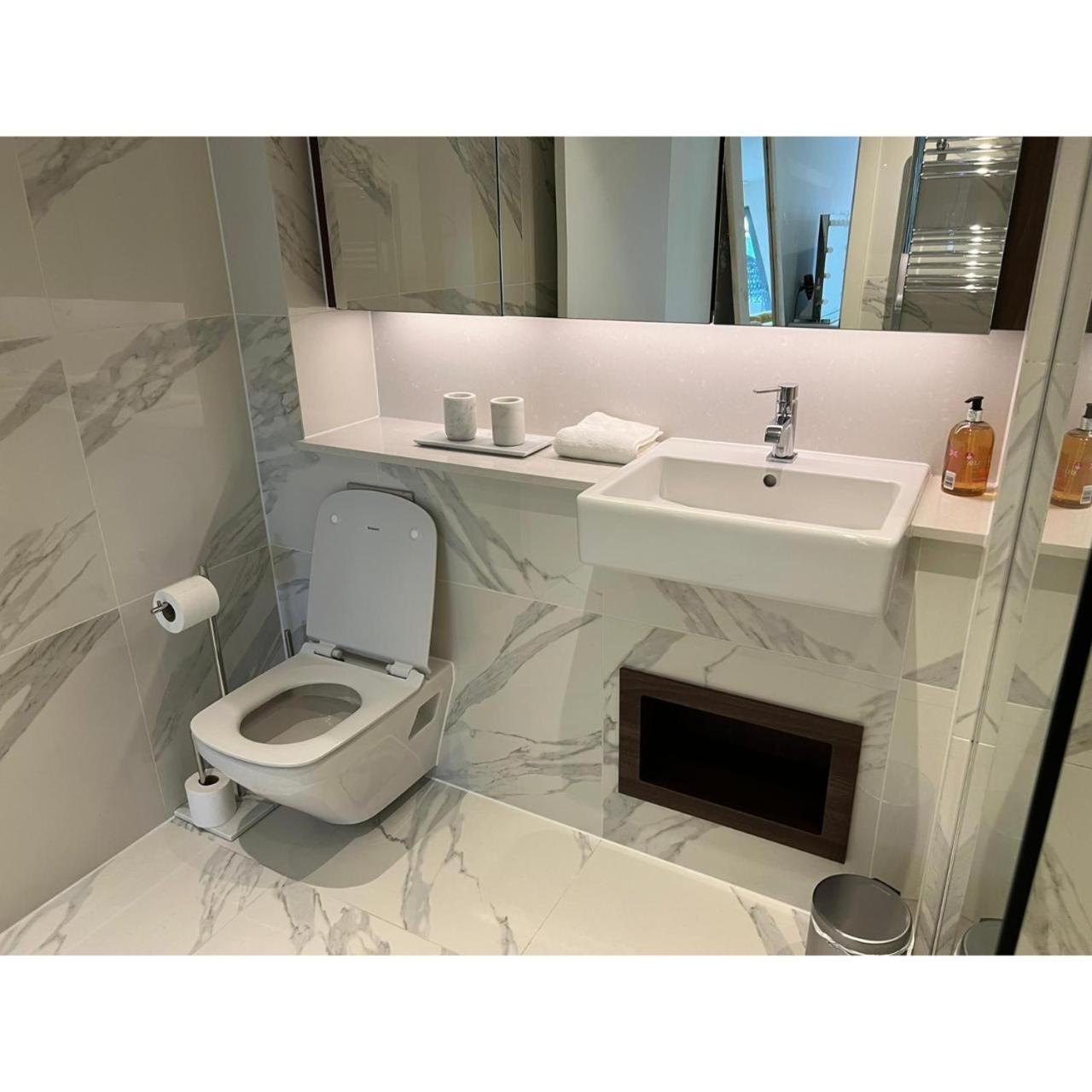 F9-Fantastic 2 Bedroom Flat In Nw3! London Bagian luar foto